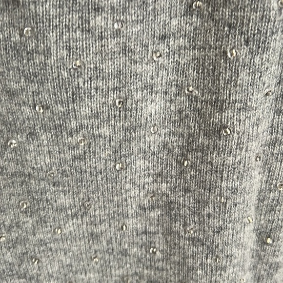 Ladies Fossil size small sweater with crystal‎ like beads - Picture 3 of 15